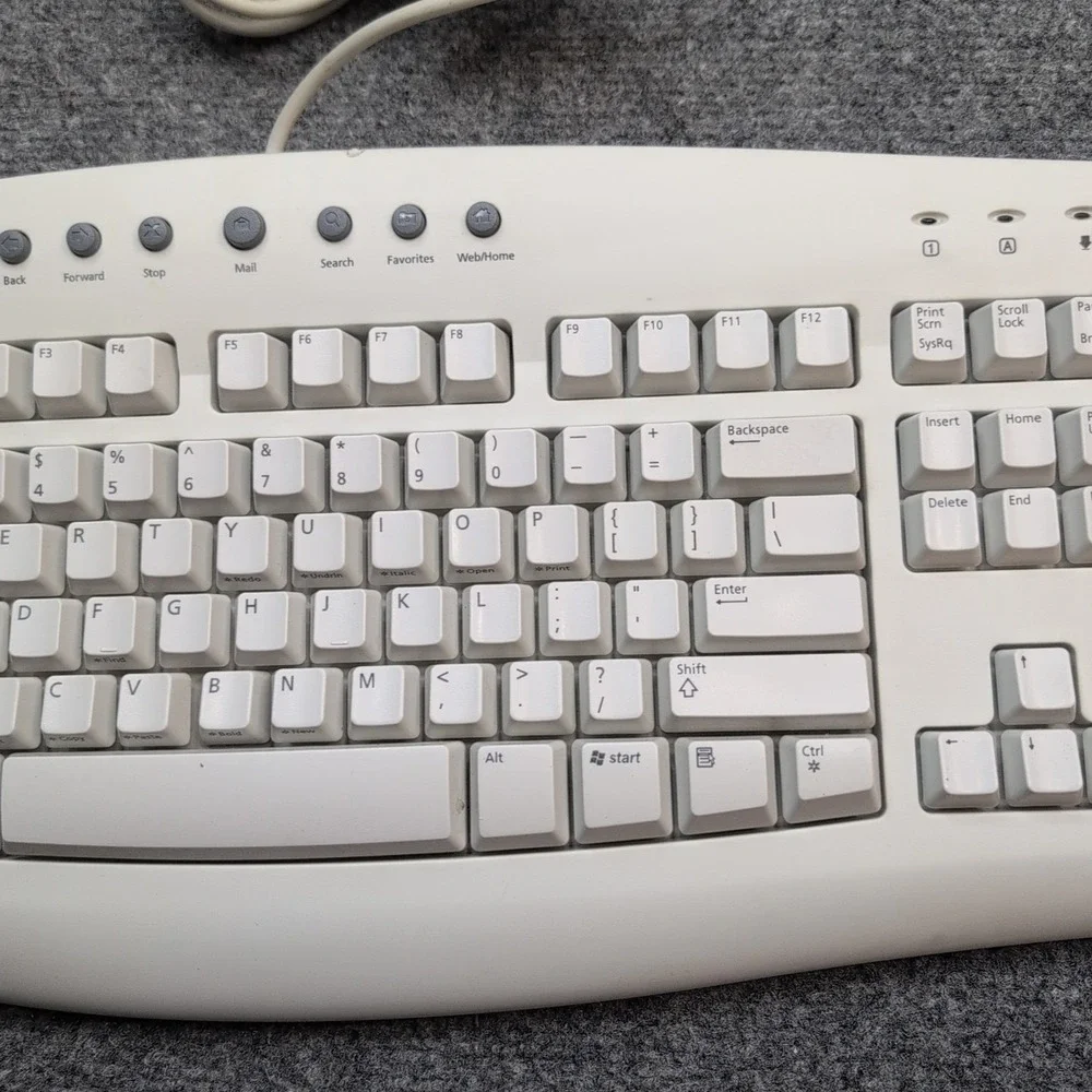 Microsoft RT9410  Internet Keyboard PS/2‎ Wired V 56TWR X04-71487